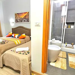 https://luxury-a-casa-simpatia.it-romehotels.com