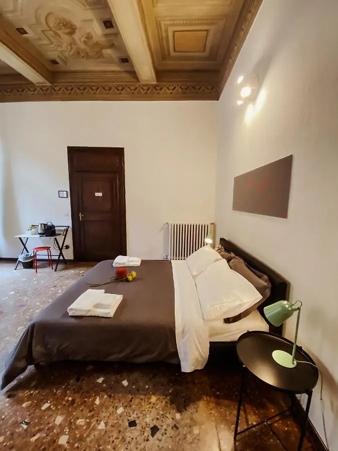 Guest house Residenza Studio Delle Arti Bologna Italy